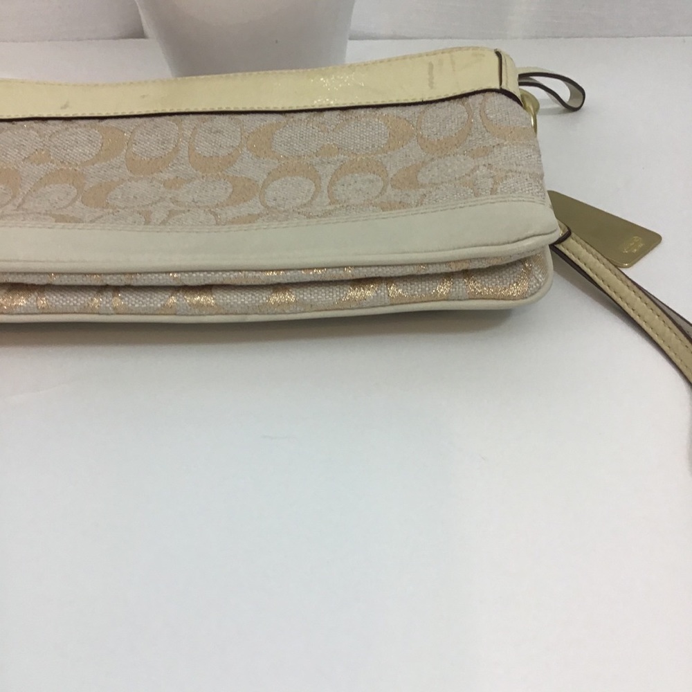 COACH beige / cream /gold wristlet / clutch - Picture 10 of 11